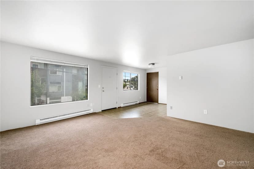 Property photo for 1701 19th Avenue S, Seattle photo 15