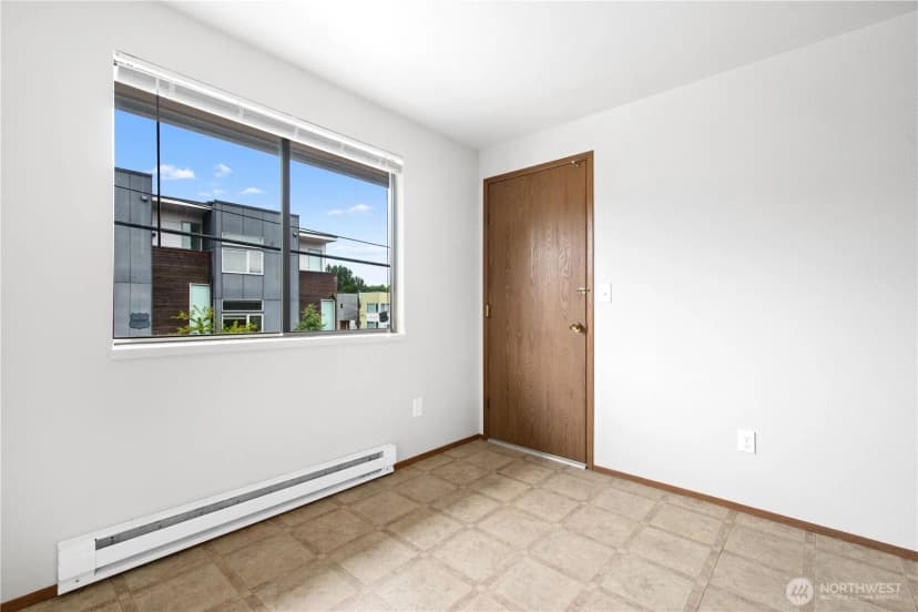 Property photo for 1701 19th Avenue S, Seattle photo 20