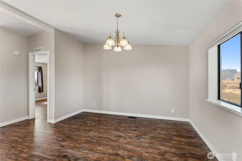 Property photo for 13477 Road 13 Nw, Quincy photo 21