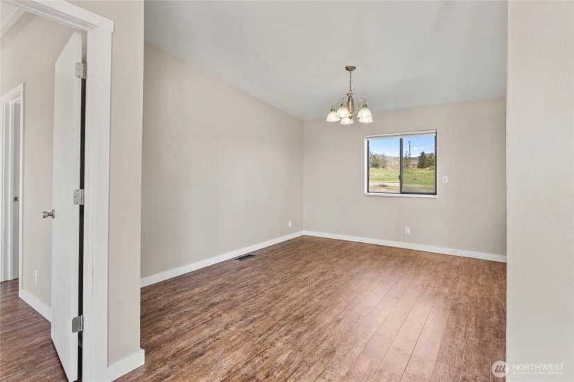Property photo for 13477 Road 13 Nw, Quincy photo 23