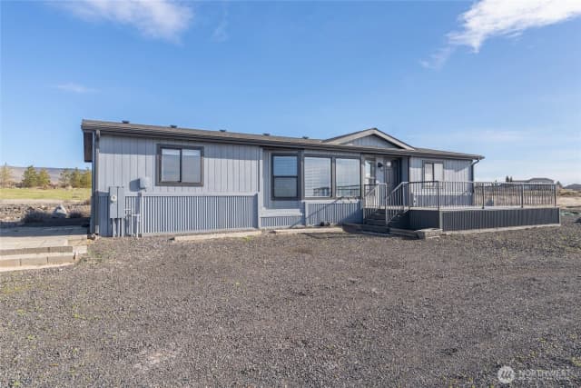 Property photo for 13477 Road 13 Nw, Quincy photo 4