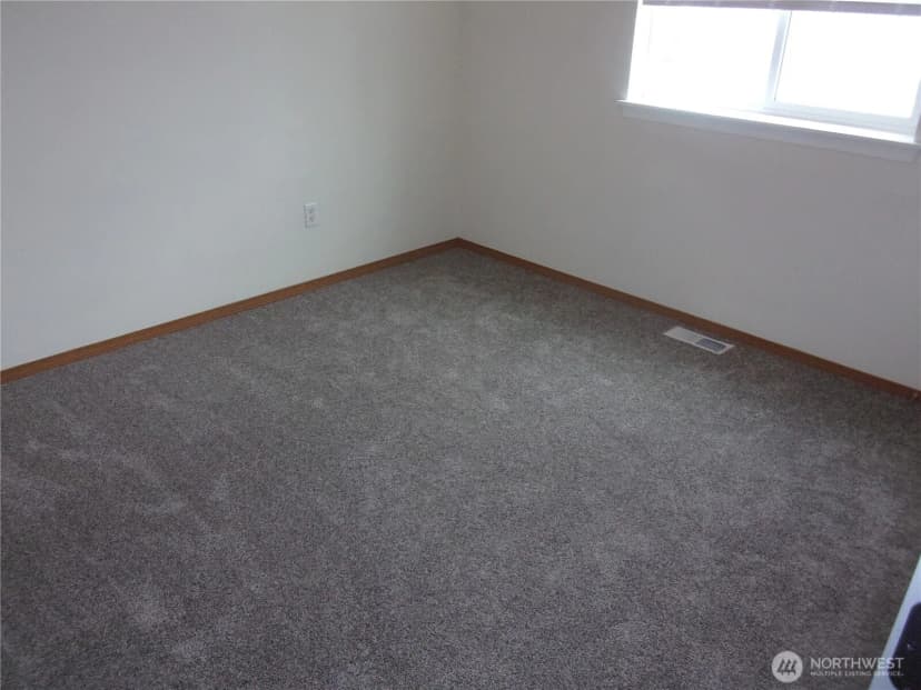 Property photo for 10509 Yelm Terra Street Se, Yelm photo 12