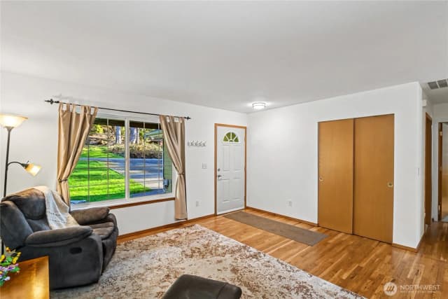Property photo for 2442 Crestridge Drive Nw, Olympia photo 3
