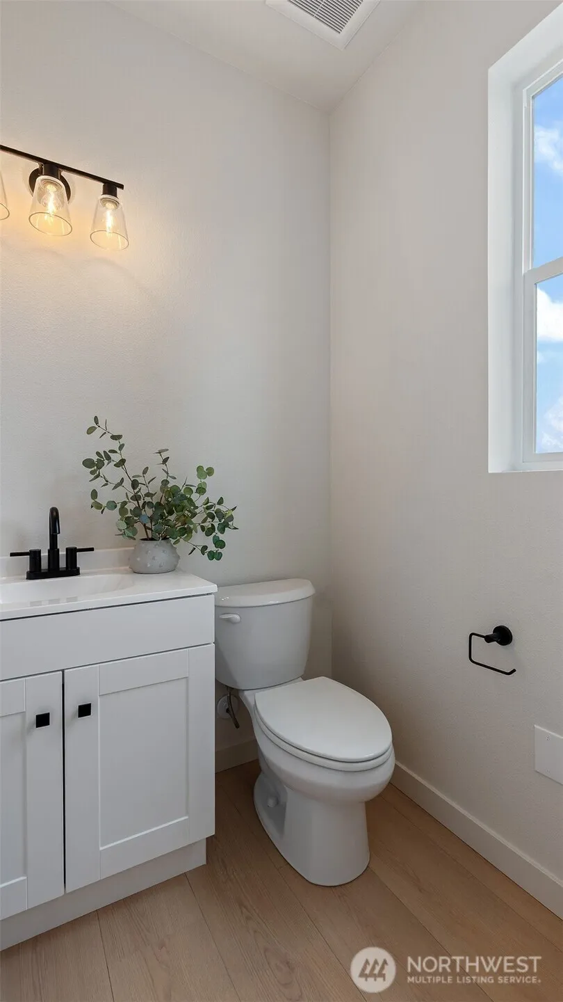 Property photo for 225 106th Street Sw #a2, Everett photo 13