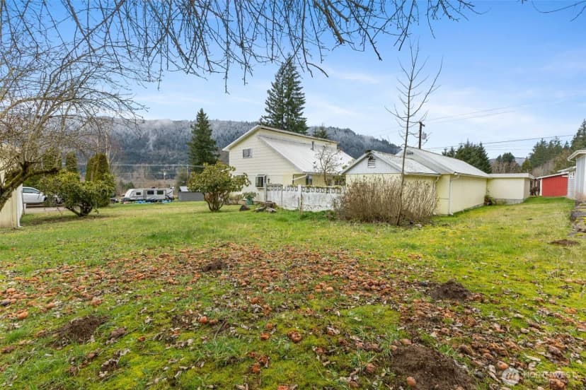 Property photo for 545 Davis Lake Rd, Morton photo 30