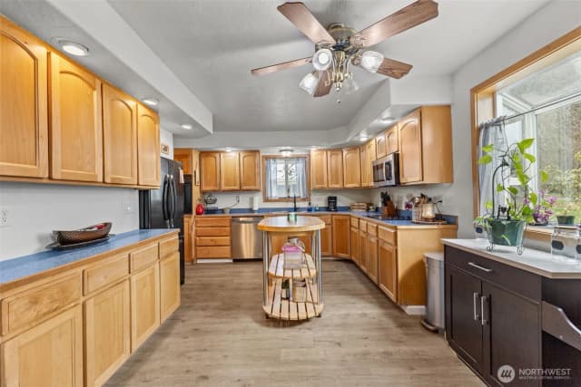 Property photo for 545 Davis Lake Rd, Morton photo 5