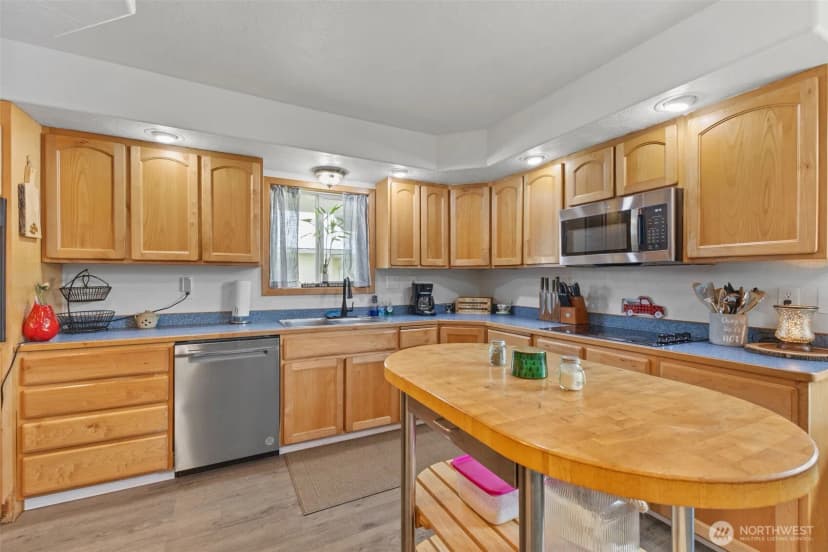 Property photo for 545 Davis Lake Rd, Morton photo 9