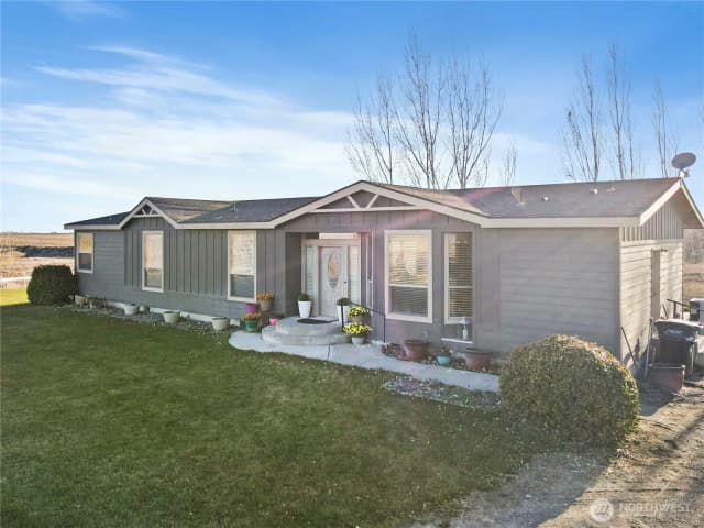 Property photo for 1773 W Bench Road, Othello