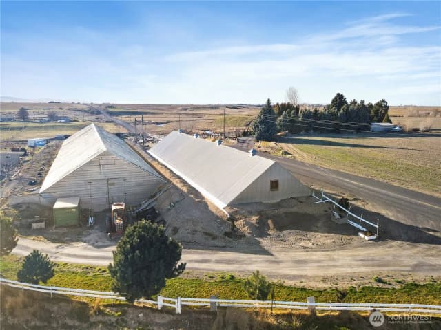 Property photo for 1773 W Bench Road, Othello photo 2