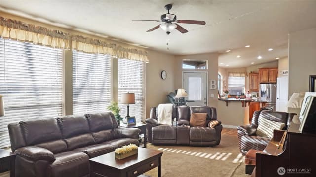 Property photo for 1773 W Bench Road, Othello photo 5