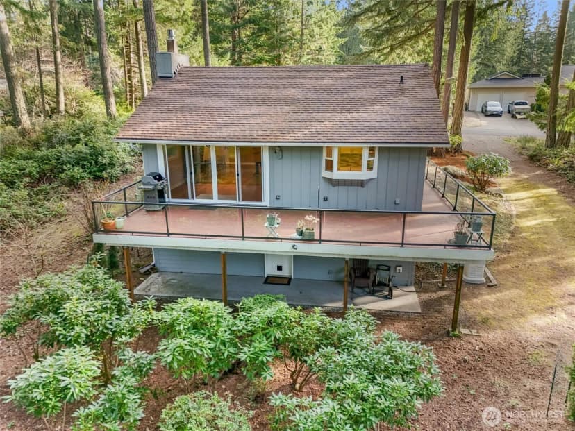Property photo for 11001 Pioneer Drive, Anderson Island photo 32