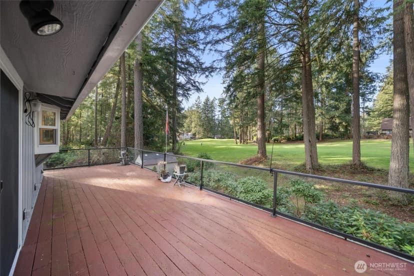 Property photo for 11001 Pioneer Drive, Anderson Island photo 6