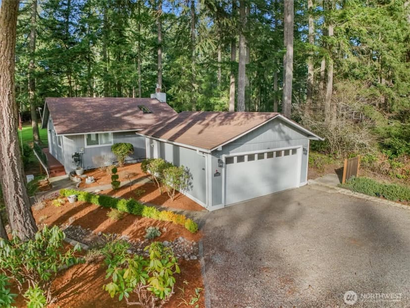 Property photo for 11001 Pioneer Drive, Anderson Island photo 9