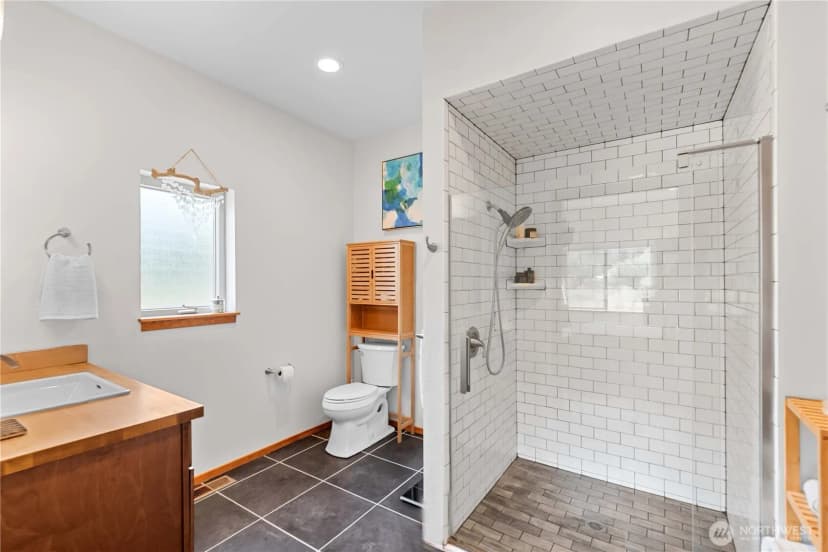 Property photo for 12503 Shore Street, Leavenworth photo 17