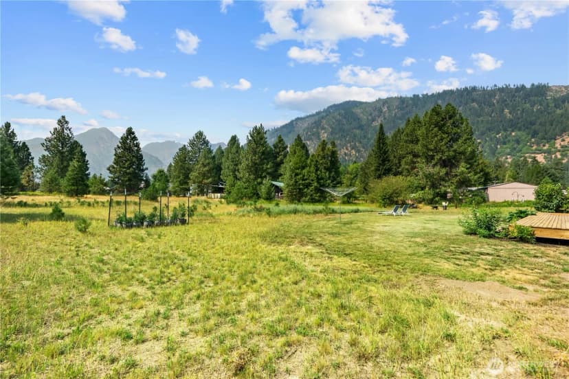 Property photo for 12503 Shore Street, Leavenworth photo 20