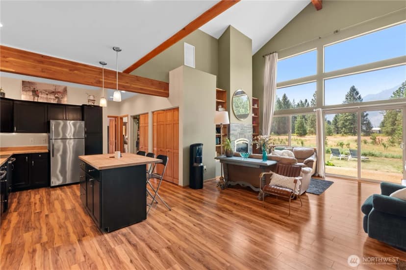 Property photo for 12503 Shore Street, Leavenworth photo 6