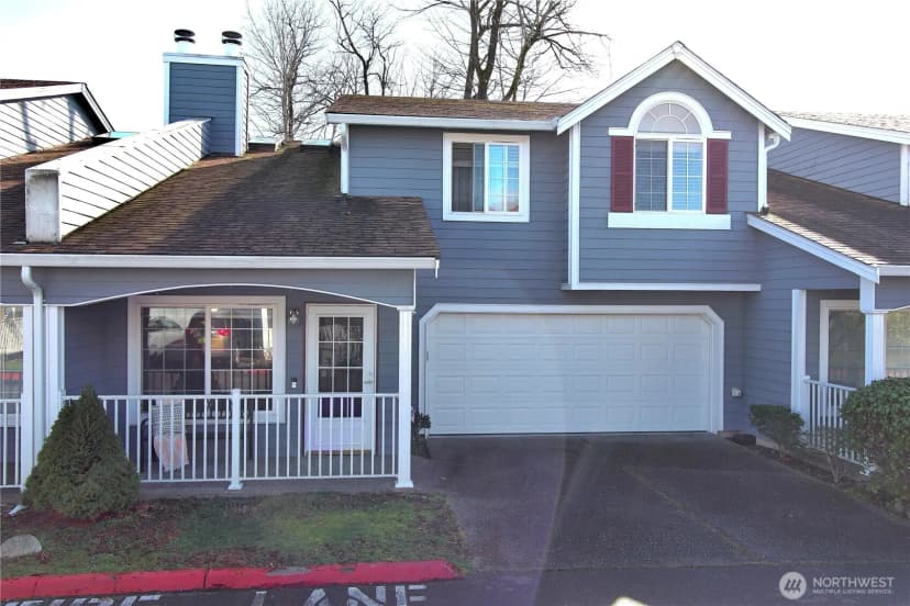 Property photo for 10513 Se 250th Place #f104, Kent photo 2