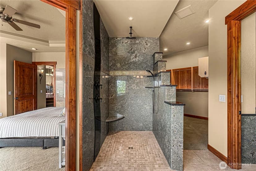 Property photo for 1680 Skyline Drive, Wenatchee photo 16