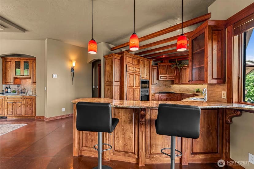 Property photo for 1680 Skyline Drive, Wenatchee photo 9