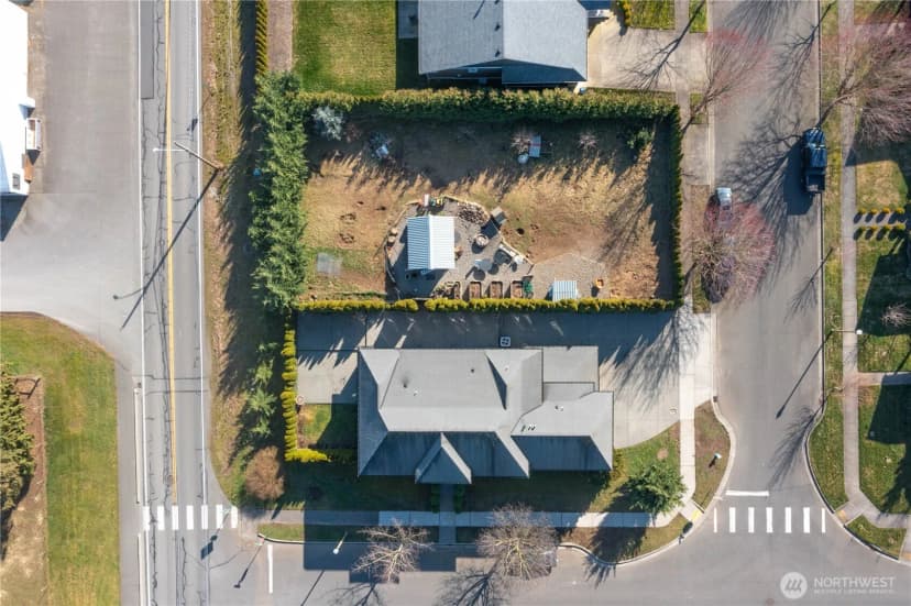 Property photo for 1580 Foxtail Street, Lynden photo 7