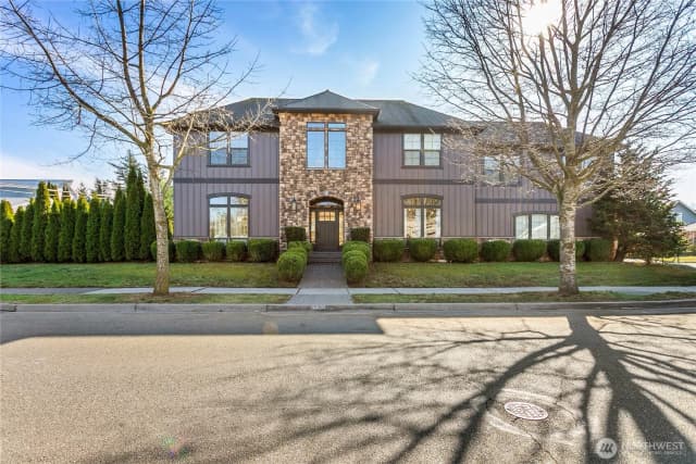 Property photo for 1580 Foxtail Street, Lynden