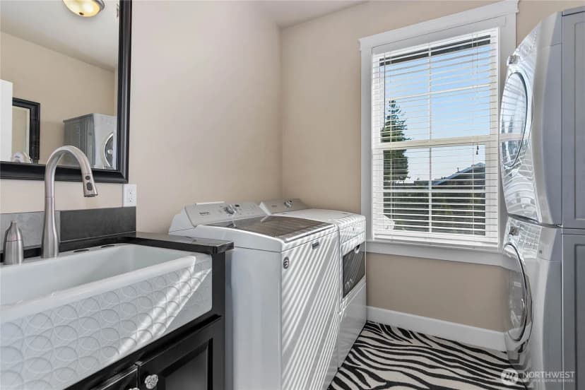 Property photo for 1580 Foxtail Street, Lynden photo 34