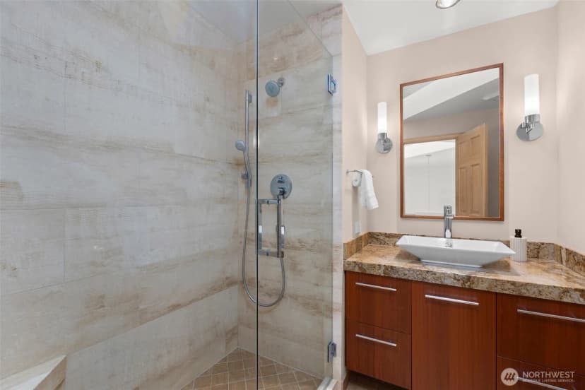 Property photo for 16880 Se 56th Place, Bellevue photo 23