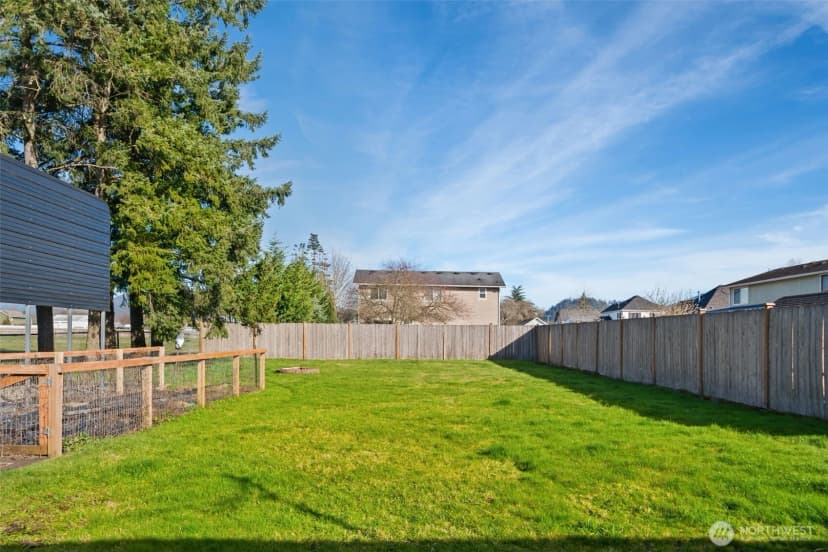 Property photo for 122 N C St, Buckley photo 25