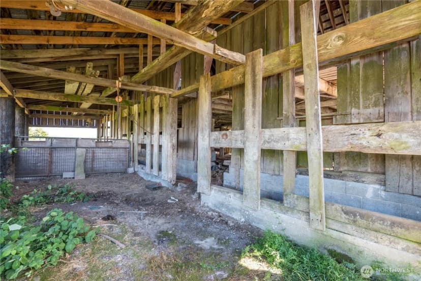 Property photo for 6946 Willow Grove Road, Longview photo 31