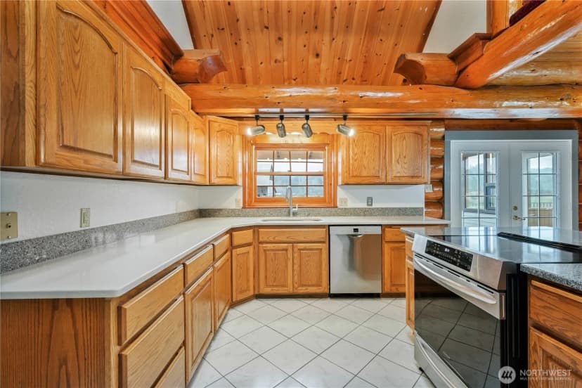 Property photo for 6946 Willow Grove Road, Longview photo 8