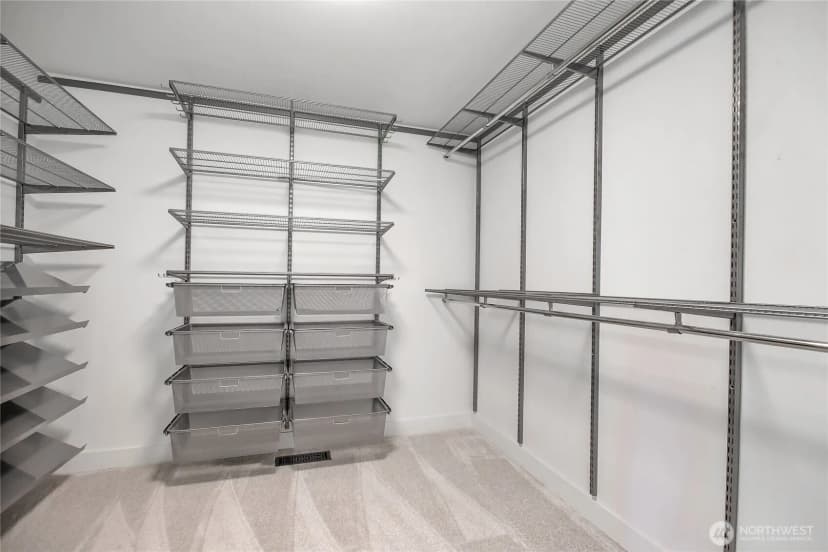 Property photo for 11271 35th Avenue Sw, Seattle photo 10