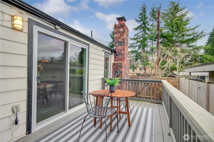 Property photo for 11271 35th Avenue Sw, Seattle photo 17