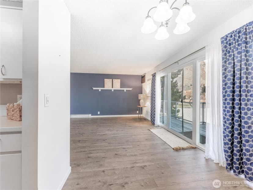 Property photo for 1818 Skyline Drive #21, Wenatchee photo 17