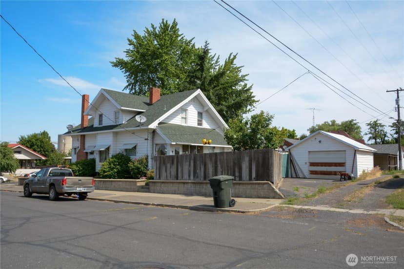Property photo for 202 E 3rd Avenue, Ritzville photo 38