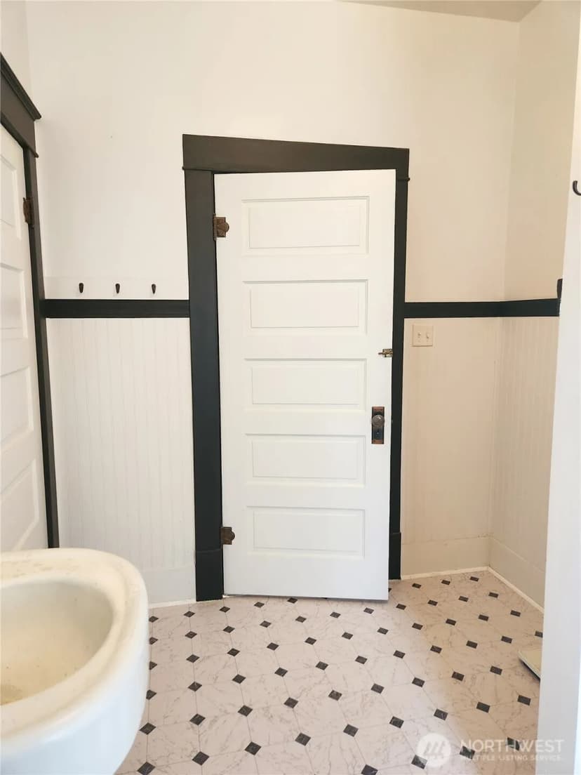 Property photo for 202 E 3rd Avenue, Ritzville photo 10