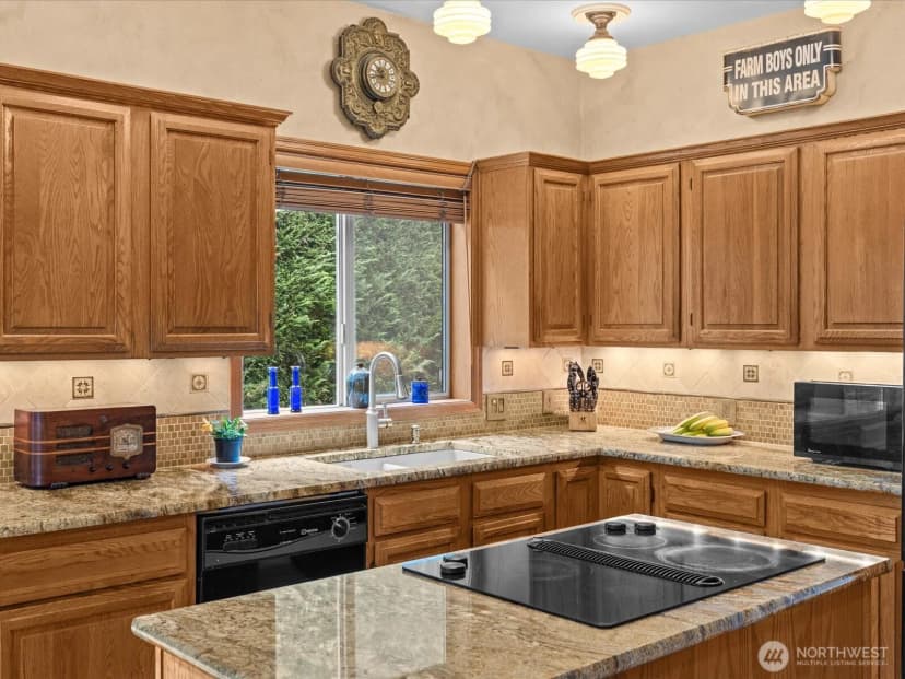 Property photo for 19607 110th Place Ne, Bothell photo 26
