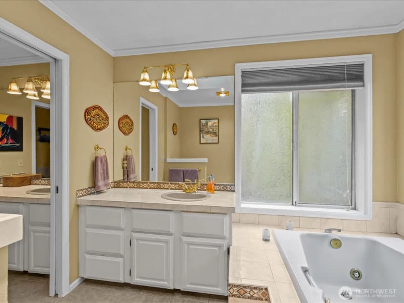 Property photo for 19607 110th Place Ne, Bothell photo 32