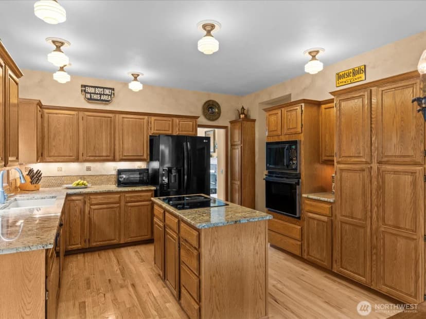 Property photo for 19607 110th Place Ne, Bothell photo 17