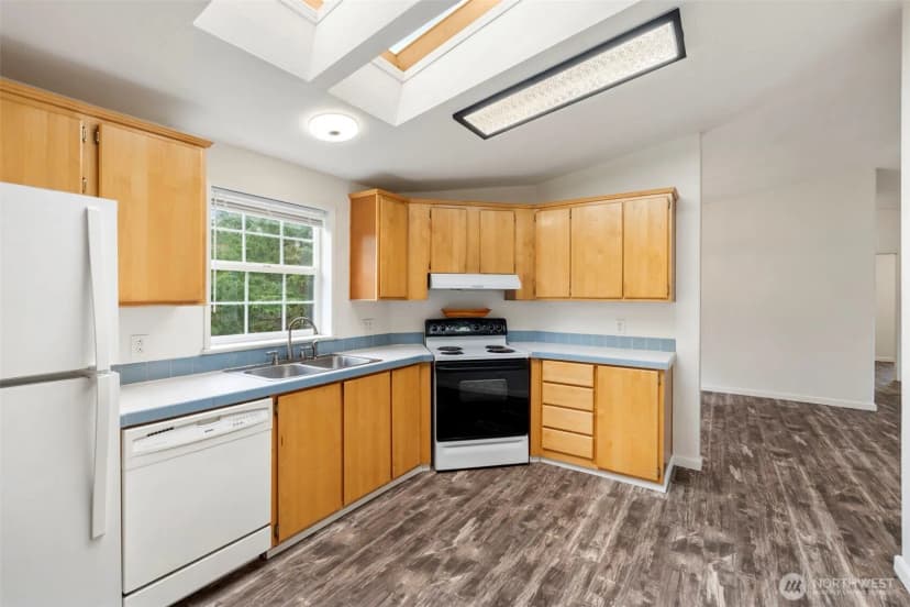 Property photo for 102 Tory Lynn Drive, Winlock photo 8