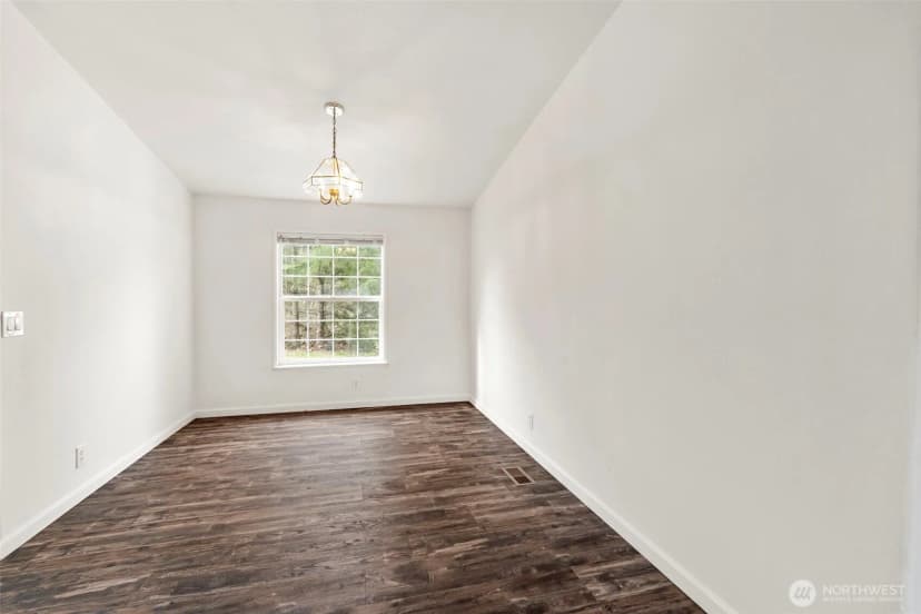 Property photo for 102 Tory Lynn Drive, Winlock photo 13