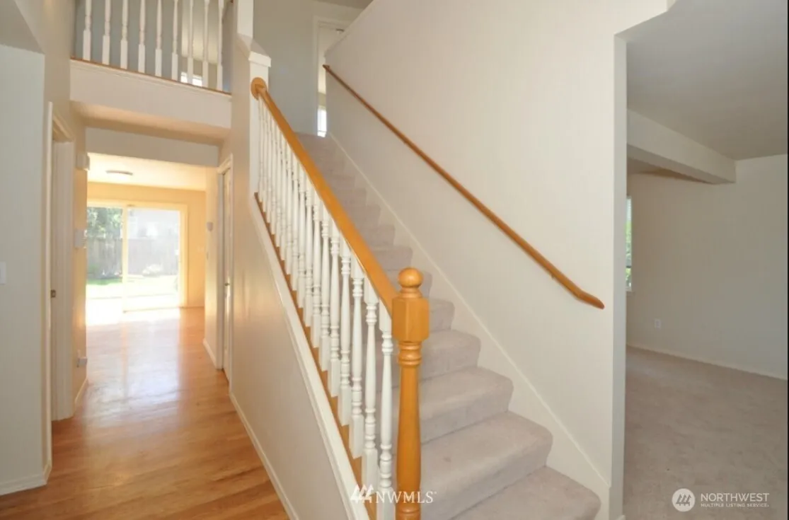 Property photo for 12717 Se 301st Street, Auburn photo 2