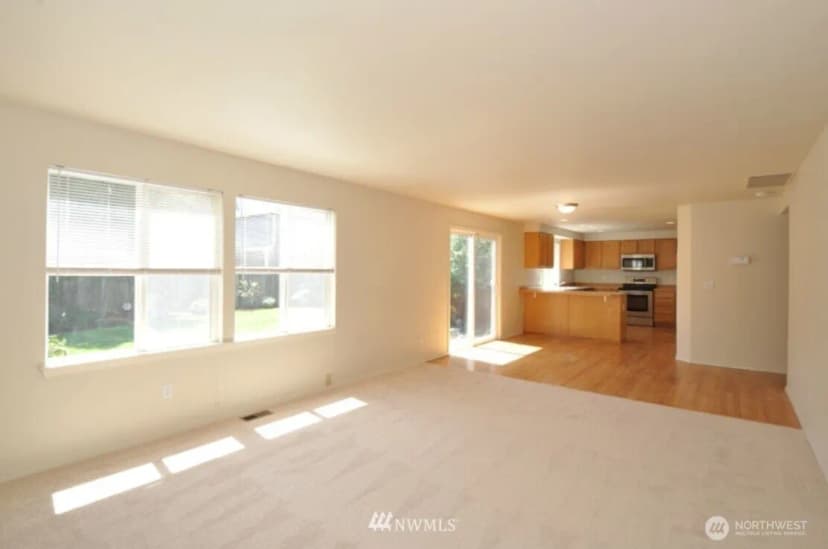 Property photo for 12717 Se 301st Street, Auburn photo 3