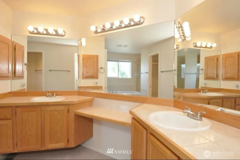 Property photo for 12717 Se 301st Street, Auburn photo 13
