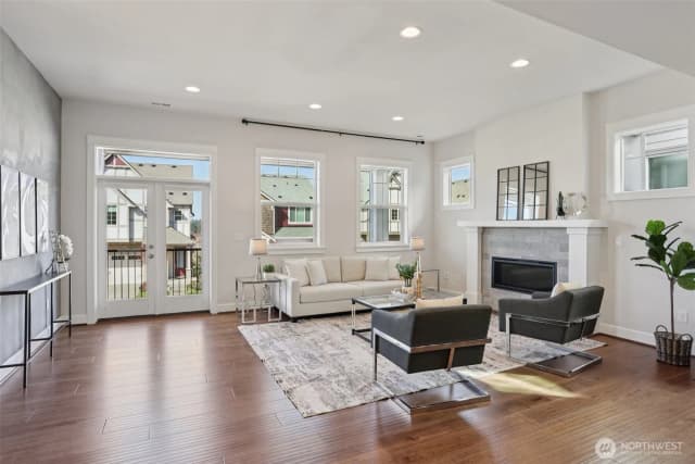 Property photo for 1412 Westridge Way Ne, Issaquah photo 5