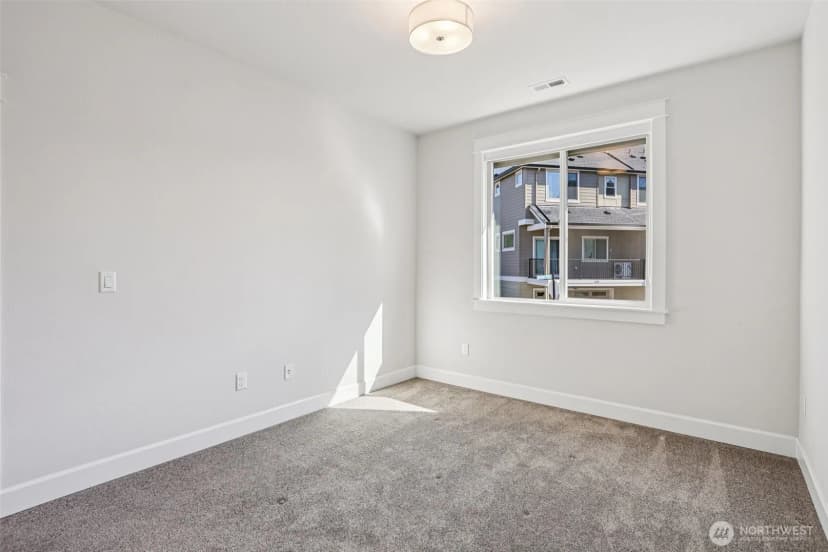 Property photo for 1412 Westridge Way Ne, Issaquah photo 28