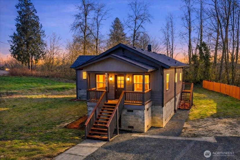Property photo for 1025 Nw Prindle Street, Chehalis