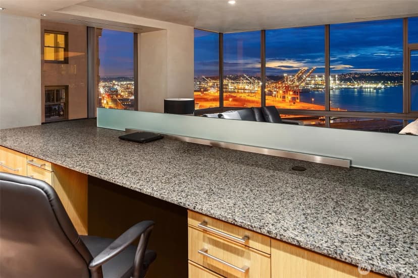 Property photo for 715 2nd Avenue #1501, Seattle photo 19
