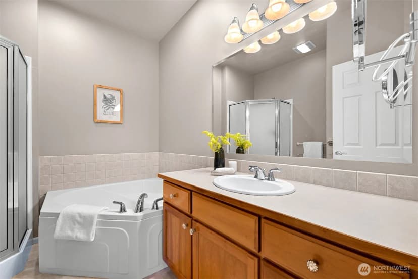 Property photo for 1725 Harrison Place #104, Lynden photo 23