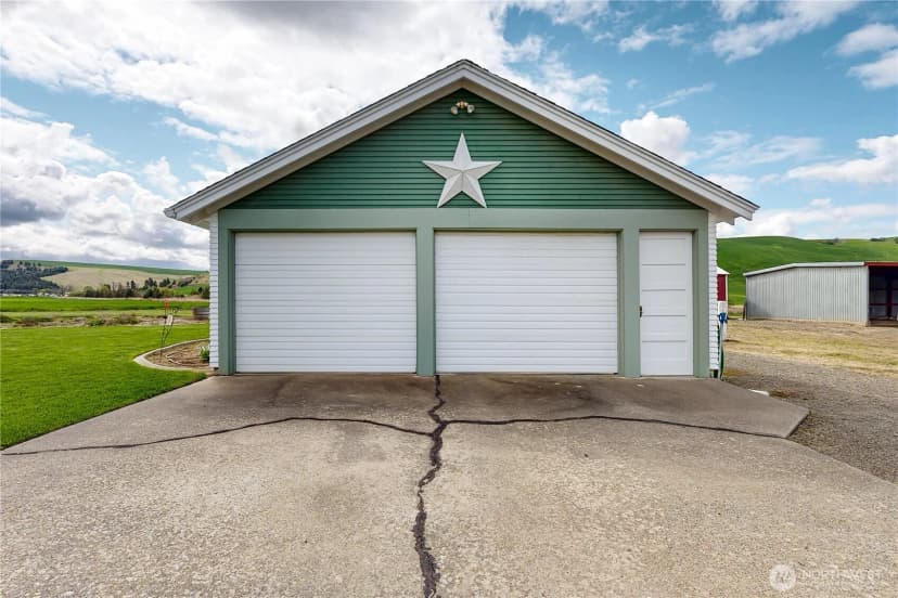Property photo for 633 Lower Hogeye Road, Waitsburg photo 36
