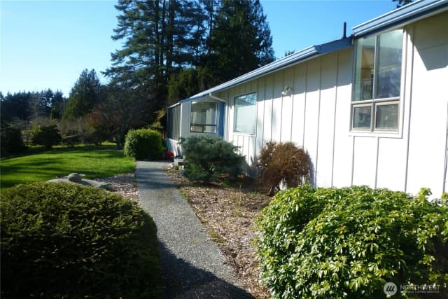 Property photo for 180 Stonehaven Lane, Sequim photo 2